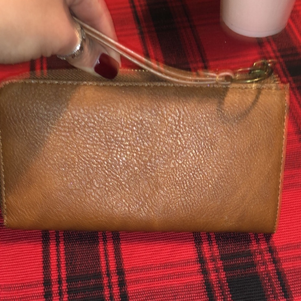 Wallet - Picture 2 of 3
